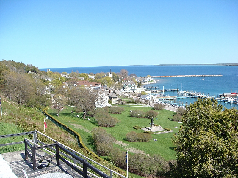213 Memorial Day [2008 May 23].JPG - Scenes from Mackinac Island.